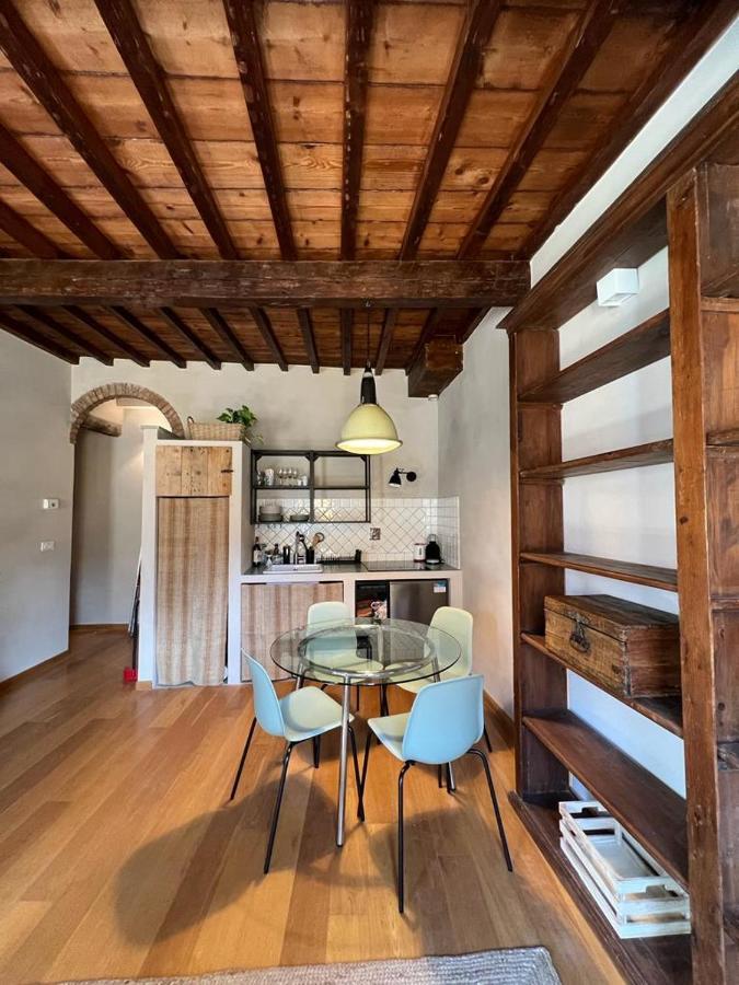 Over The Roofs Of Florence - Tornabuoni - Duomo - Repubblica Exterior photo